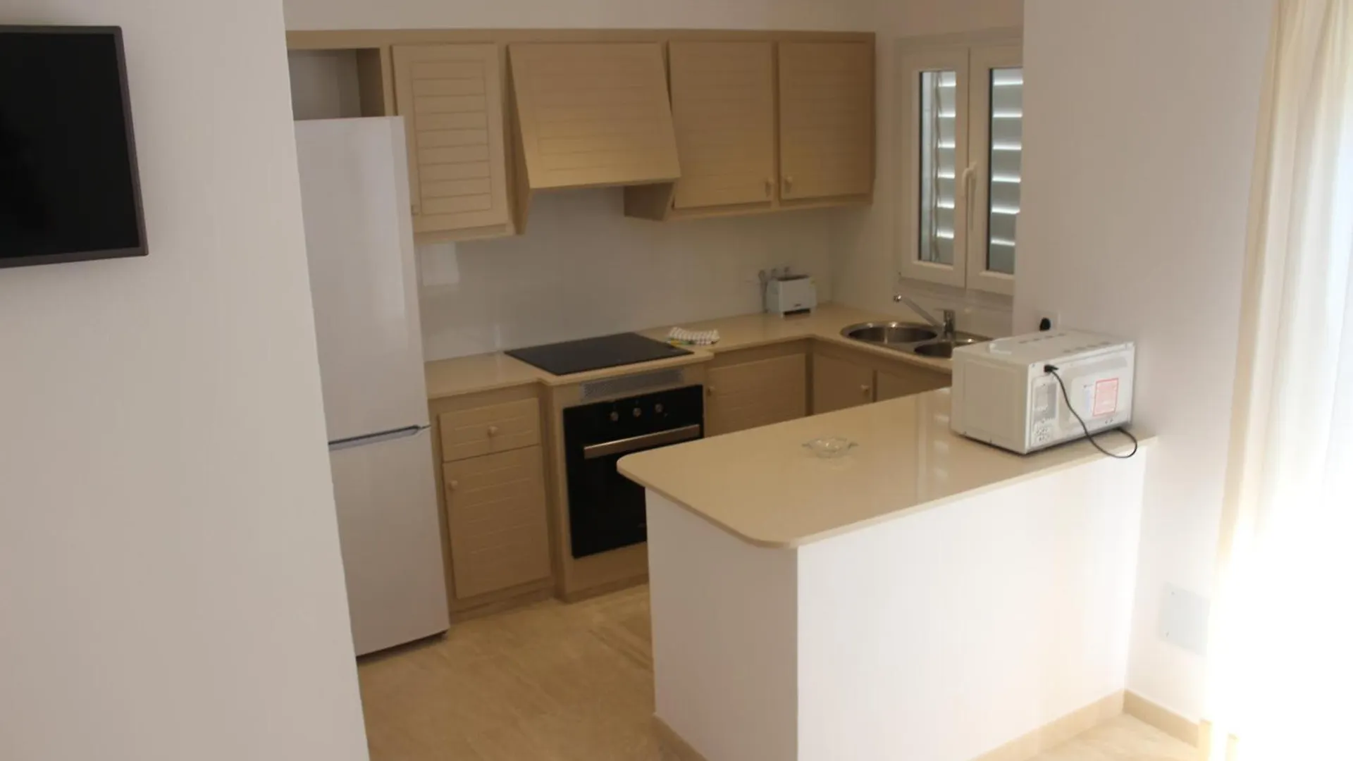 Apartamentos Rayma I-Ii-Iii Cala Blanca  Spain