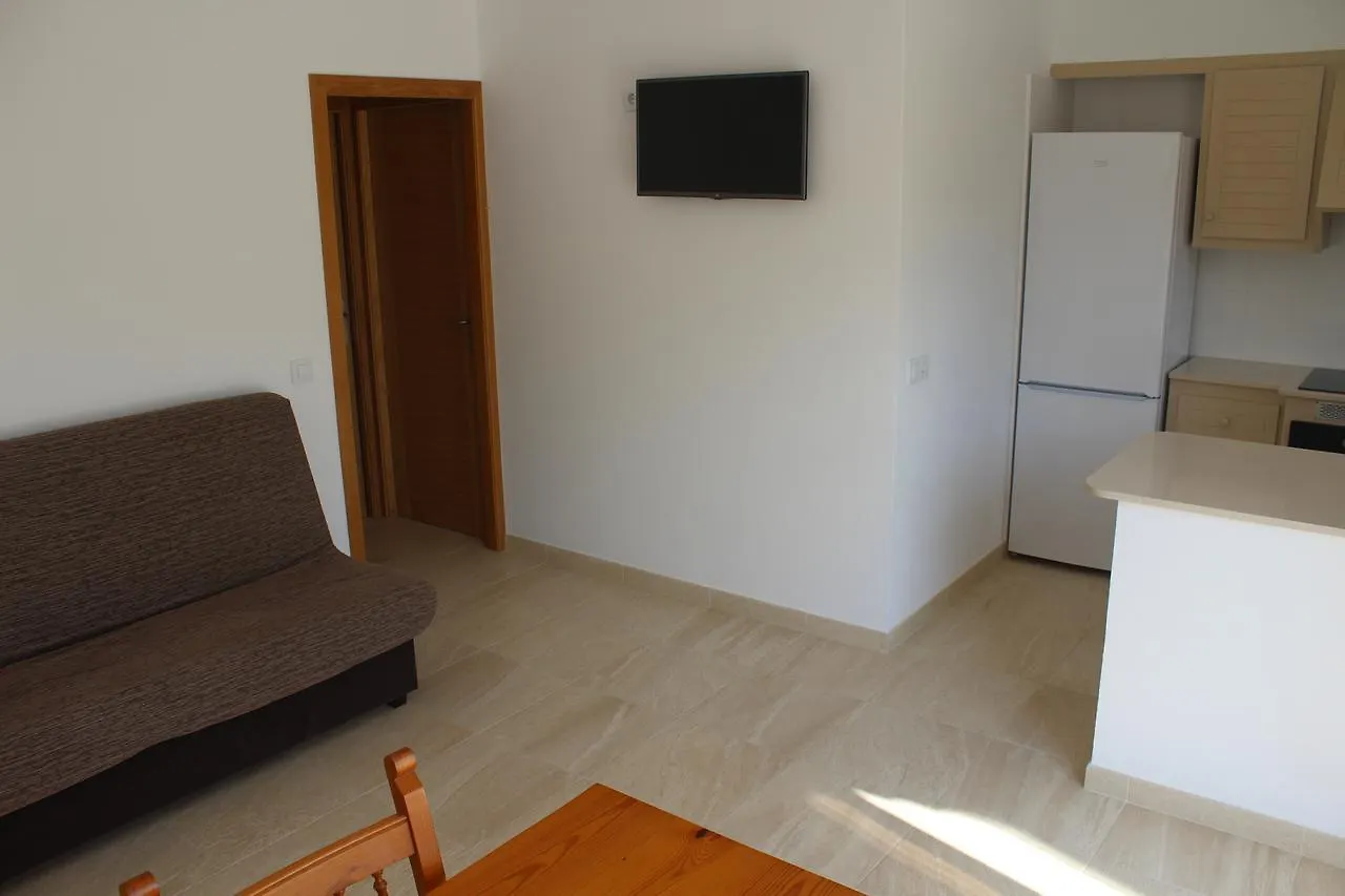 Apartamentos Rayma I-Ii-Iii Cala Blanca  0*, Cala Blanca (Menorca) Spain